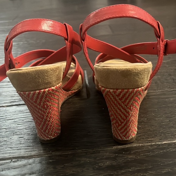 Aerosoles sandals - Picture 3 of 4